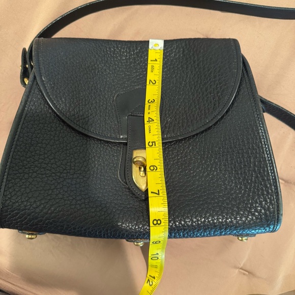 Vintage Dooney & Bourke Essex Arrowhead Shoulder Bag/Crossbody - Picture 13 of 14